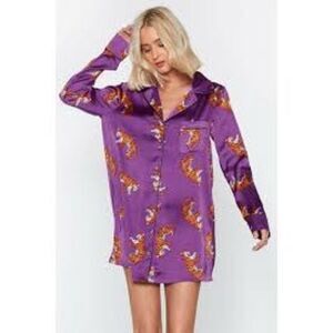 Nasty Gal Satin Purple Tiger Pajama PJ Top Sz 4 Button Up